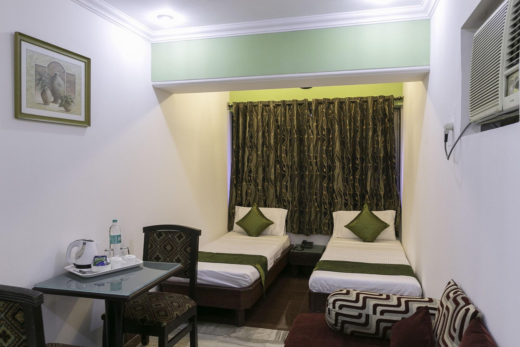 Treebo Trend New Castle Hotel Mumbai  Buitenkant foto