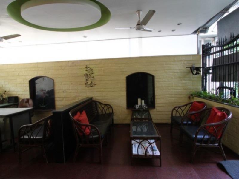 Treebo Trend New Castle Hotel Mumbai  Buitenkant foto